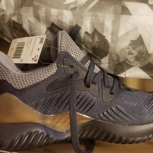 Adidas alphabounce beyond j